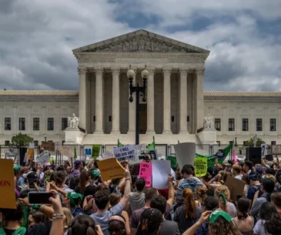 GettyImages-1404906099-ROE-SCOTUS-Overturned