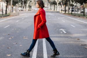 woman_walking_across_street