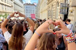 Stranded “Swifties” gather in Vienna after cancellations of Taylor Swift concerts