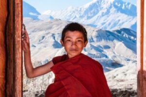 monk-nepal-642x260-1