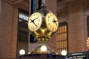 Grand_Central_Terminal_Clock_1050x700