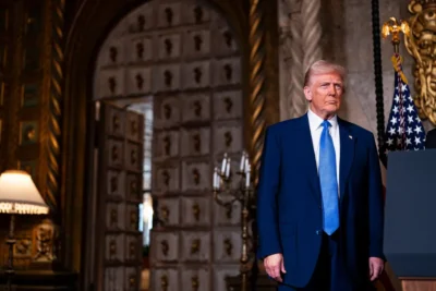 18pol-trump-dem-attacks-03-jwfh-jumbo