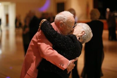 6b2cddfcf6154ec82d8d5932f7bebb5a