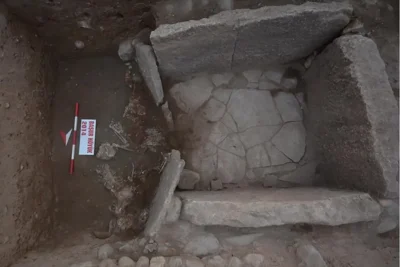 plan_of_basur_hoyuk_excavations_with_early_bronze_age_cemetery_contexts_numbered_and_detail