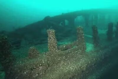 9000-stonehenge-2-e1746909929857