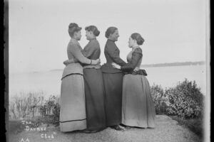 50.015.5564-The-Darned-Club-October-29-1891.-Collection-of-Historic-Richmond-Town-800x630-1