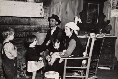 687751aa2c251_americans-daily-life-great-depression