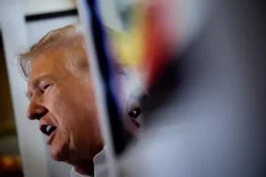 d0f4c244bc29dbb8ceaf8b3b5d8455b492-trump-af1.rhorizontal.w700