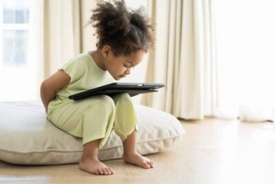 Young-child-screen-1200x800-1