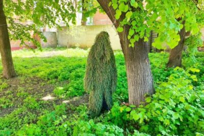 Image-2_Camouflaging-Soldiers-500x375-1