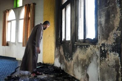 Screenshot 2025-11-13 at 14-23-38 Israeli Settlers Burn West Bank Mosque Amid Rise in Violent Attacks Reader View