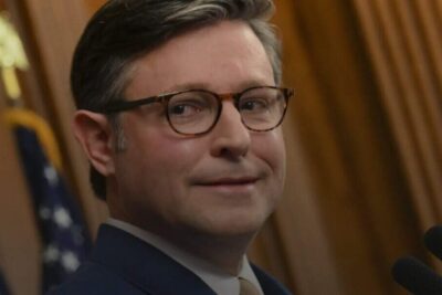 Screenshot 2025-11-20 at 08-35-14 Congressional Stock Trade Ban Advances a Little