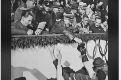 Screenshot 2025-11-28 at 09-32-22 HistoryPorn Exploring the past through historical photographs