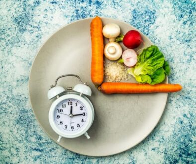 Vegetables-on-plate-with-clock-