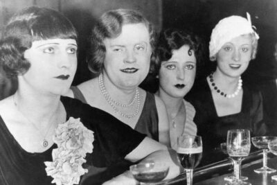 drag-dress-historical-photos-1440x949