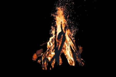 BonfireOnBlackBackgroundHaloedWithSparks-642x361-1