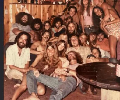 Screenshot 2025-12-20 at 07-52-52 A group of hippies gathered together 1976. - Imgur