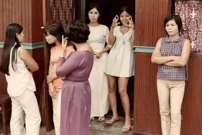 bar-girls-vietnam-war