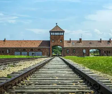 auschwitz-train-tracks-poland