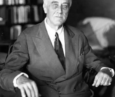 final-photograph-of-franklin-delano-roosevelt-taken-one-day-v0-0iacr0oii6eg1