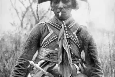 iconic-1936-photograph-of-lampião-brazils-greatest-and-most-v0-53441wannjbg1