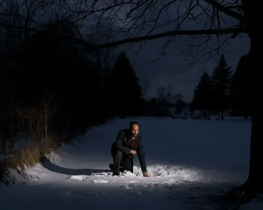 His Mother Vanished When He Was 14. 33 Years Later, He Found H