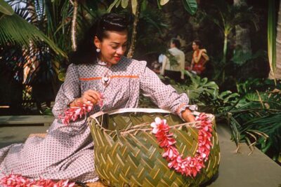 Real Color Photos of Hawaii From the 1950s That Feel Like a Time Machine – Rare Historical Photos