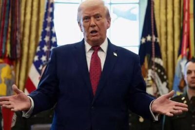 Retired Pentagon official accuses Trump of cover-up as new bombardment batters US ships