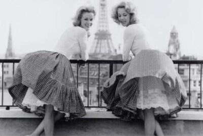 20 Photos Capturing 1960s Parisian Style