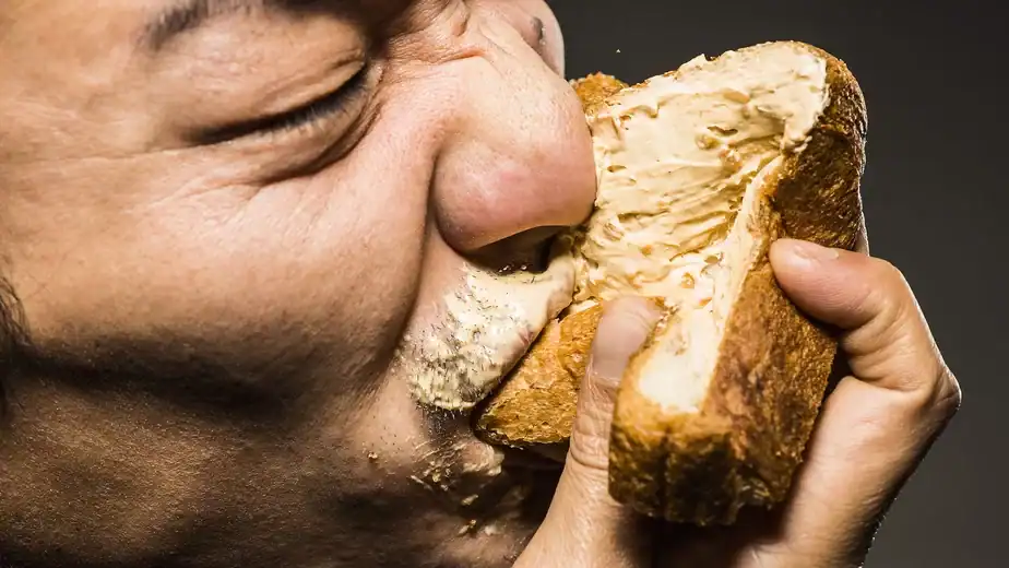 ‘A hidden blood pump’: How chewing more boosts your brain