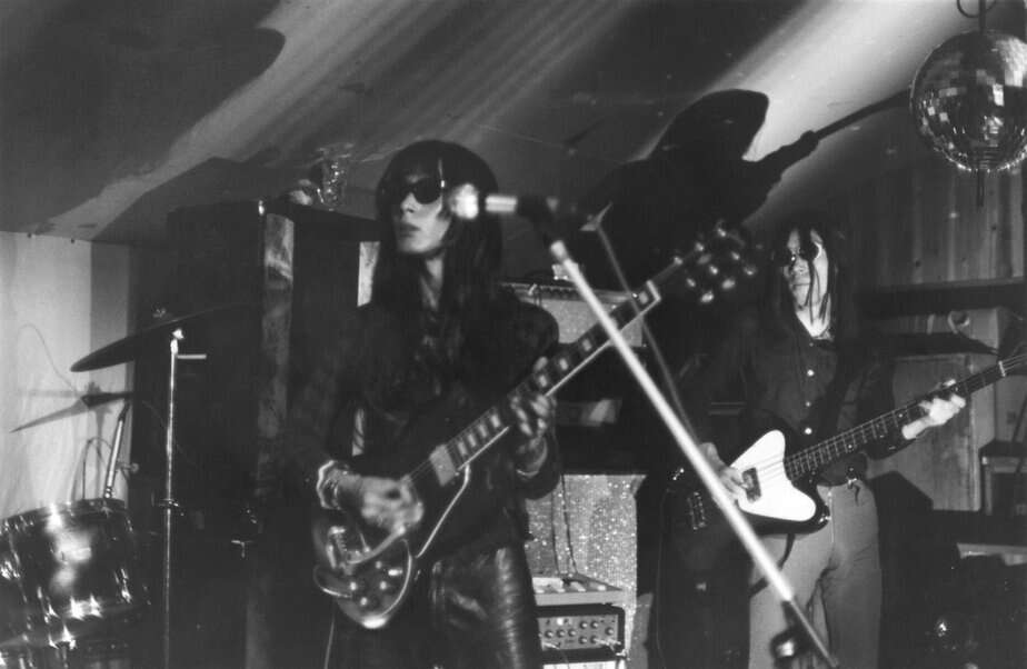 Why Les Rallizes Dénudés Are the Coolest Band You’ve Probably Never Heard – Flashbak