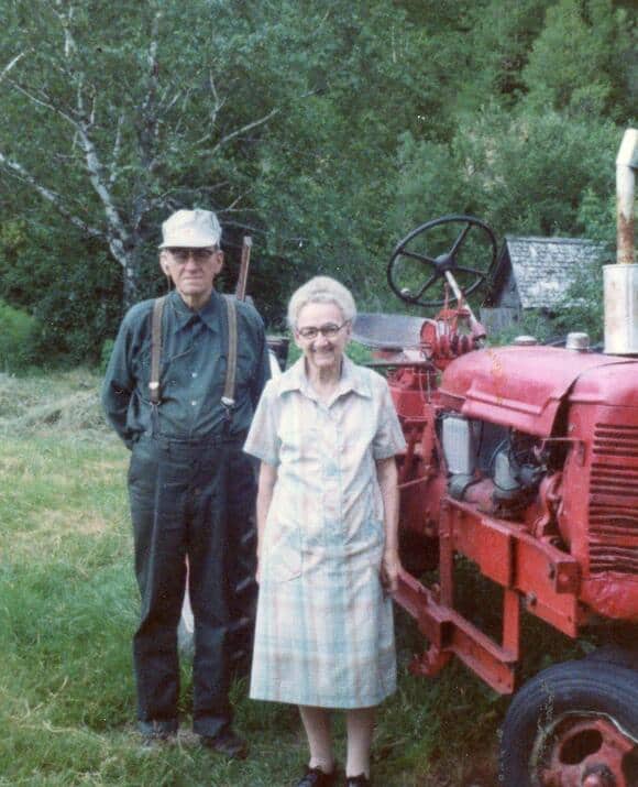 These 25 Vintage Images Capture the Heart of Farm Life