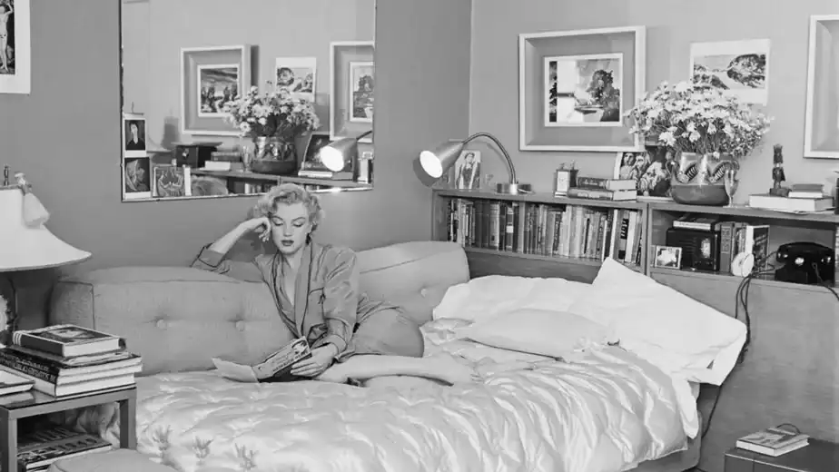 Marilyn Monroe’s Personal Library Contained 400+ Books—Here Are Their Titles