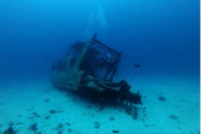 The Sunken Submarine Millions Are Forbidden to Visit Under Deep Ocean Quarantine
