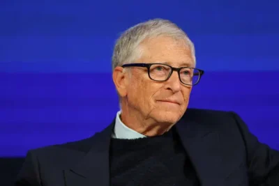 Bill Gates and AI threat