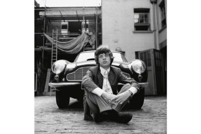 Music lovers must see these exceptional portraits from famed music and celebrity snapper Gered Mankowitz who will only use this one brand of camera for his shots  | Amateur Photographer