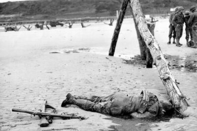 77 Rarely-Seen Photos From World War 2, The Deadliest War In History