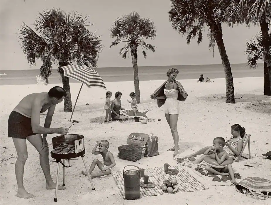‘The Way We Never Were’ Photo Exhibit Examines the Myth of Postwar America