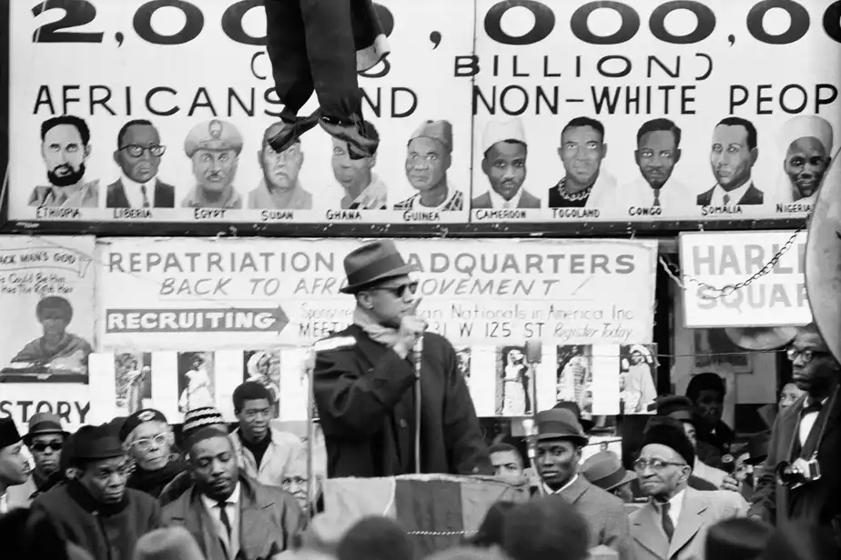 The powerful images of 20th-century American photographer Gordon Parks have been analyzed endlessly, but now it’s the turn of the people he caught with his camera to have their say