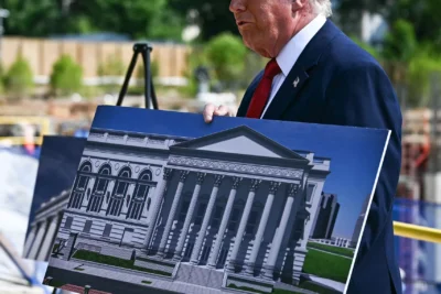 How Donald Trump Outmaneuvers the Supreme Court